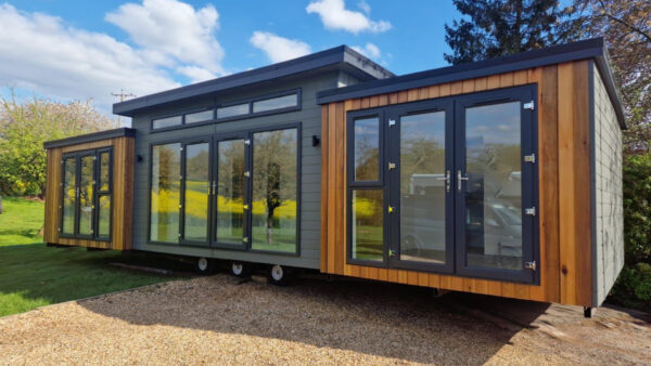 Lookout Palace Glamping 1