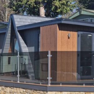 Peaky Point Luxury Pod 8m X 4m Featured